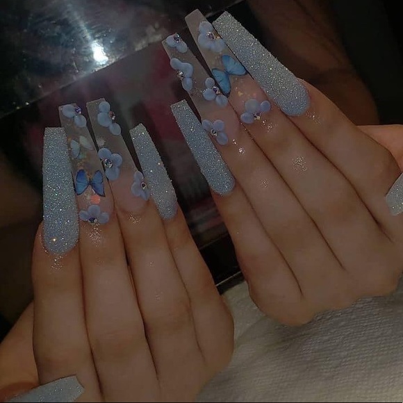 Meet your Posher, Rhianna - Picture 1 of 1